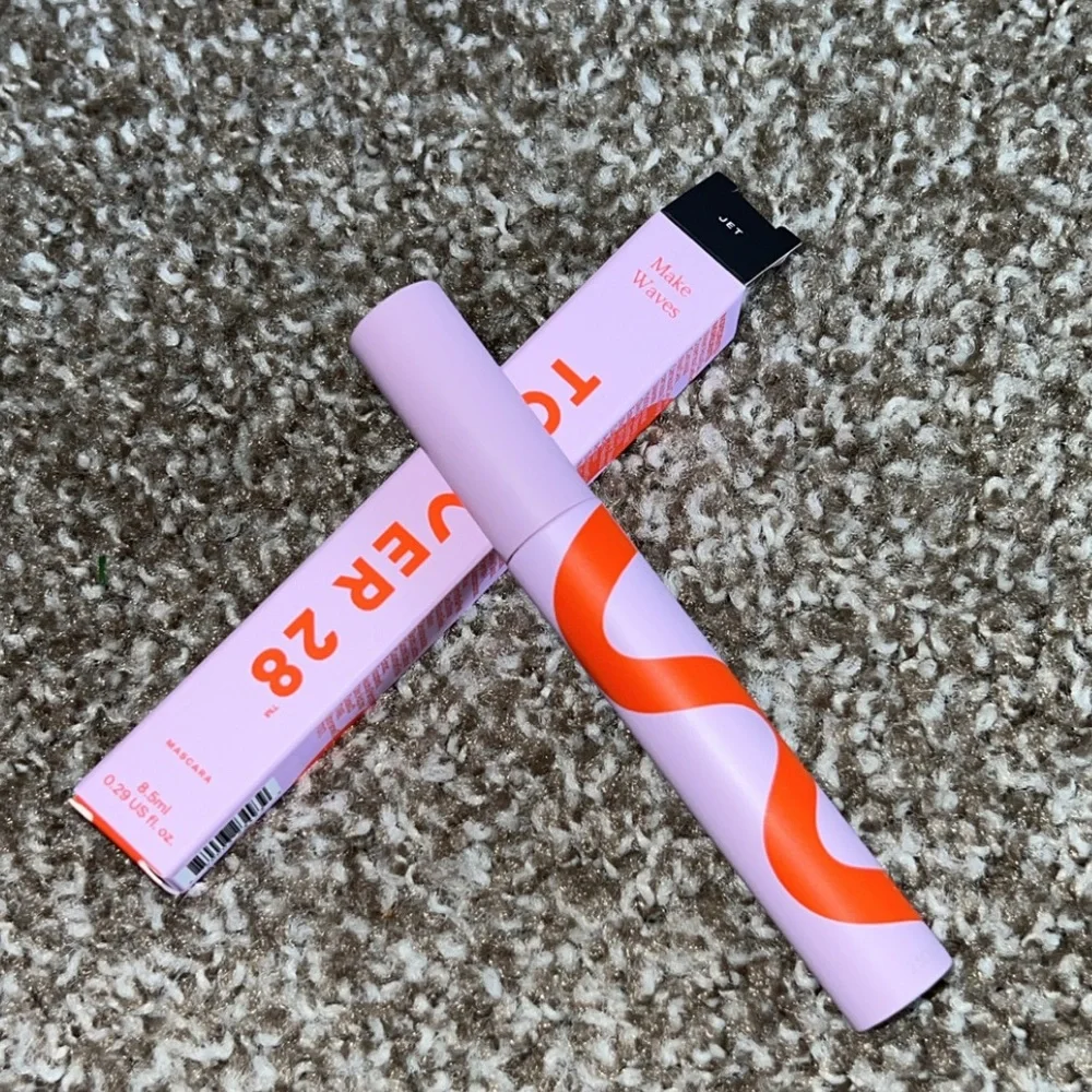 NWT tower 28 make waves mascara